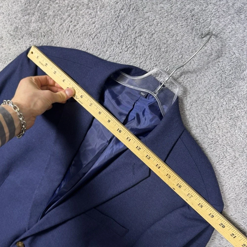 J. Crew crew thompson